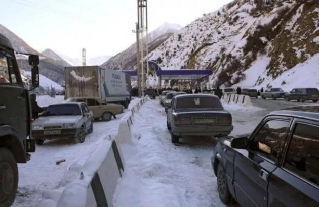 Грузия частично заблокировала автосообщение с Россией
