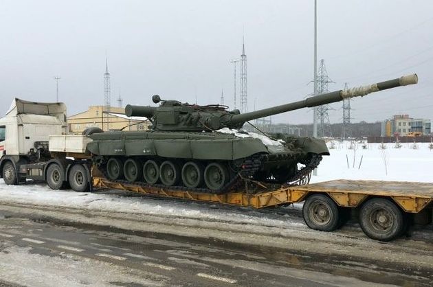 Ставропольский парк "Патриот" пополнился танком Т-80Б