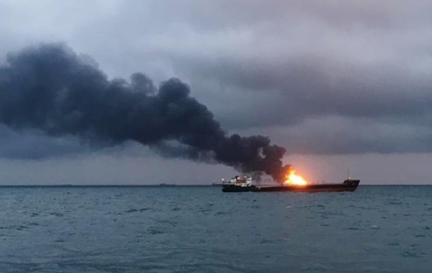 Эрдоган: при пожаре в Керченском проливе погибли 16 турецких моряков 