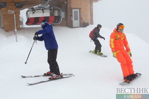 Спасатели помогли травмированному лыжнику в "Романтике"