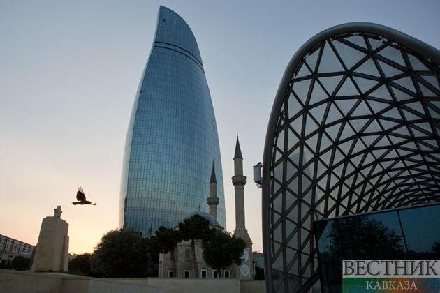 Как Азербайджану удалось избежать сырьевого проклятия