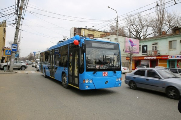 Новые троллейбусы вышли на улицы Махачкалы