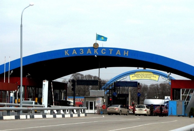 Казахстанские пограничники задержали узбекских нелегалов, ехавших в Россию