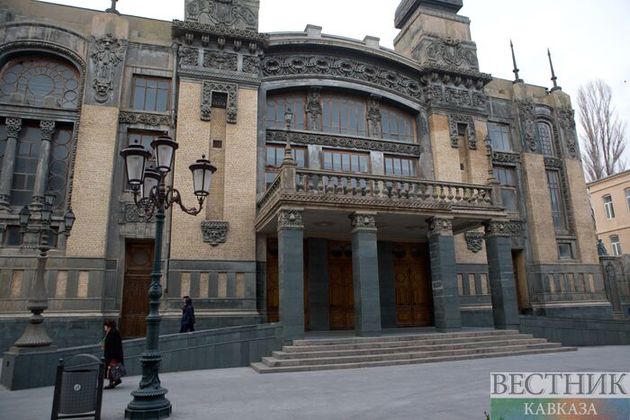 Солист московской "Геликон-оперы" выступит в "Трубадуре" в Баку