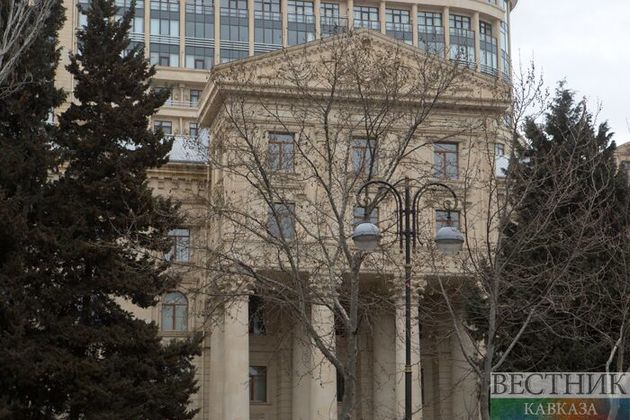 МИД Азербайджана ответил на "предложение" премьера Армении