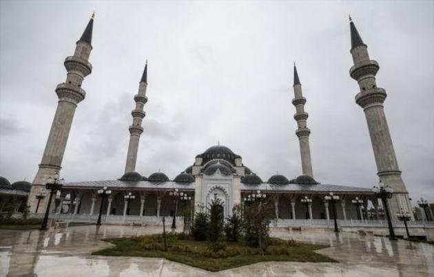 Президент Турции открыл новую соборную мечеть в Анкаре