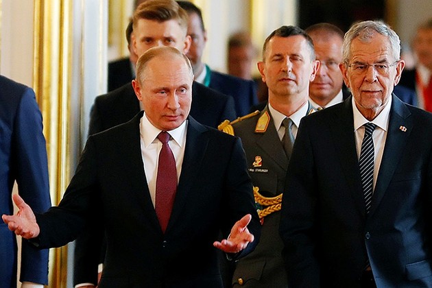 Путин провел встречу с президентом Австрии