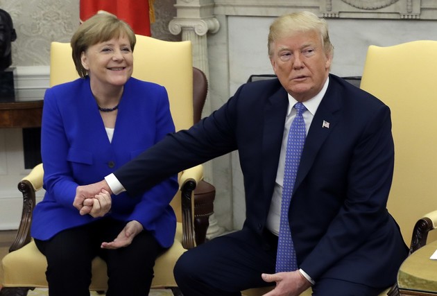 Трамп провел в Портсмуте встречу с Меркель