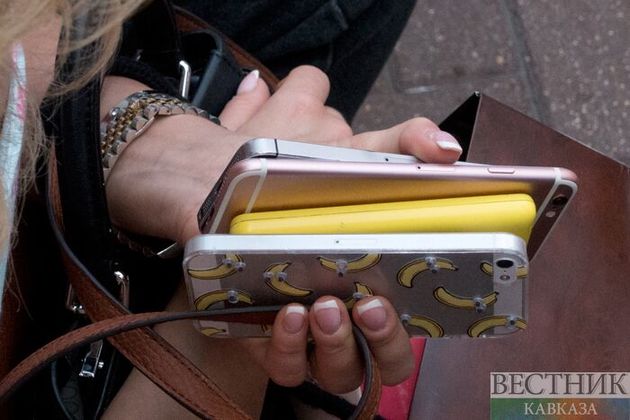 Российским школьника запретят смартфоны?