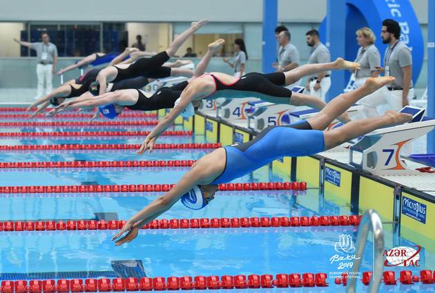 Пловчиха Марьям Шейхализадехангах вышла в полуфинал европейского олимпийского фестиваля в Баку