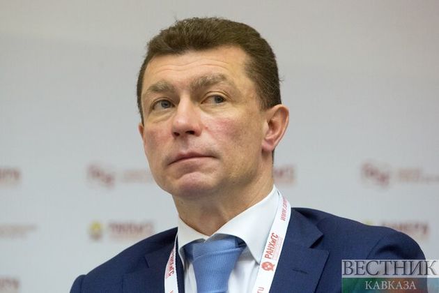 Топилин и Сельчук обсудили договор о соцобеспечении