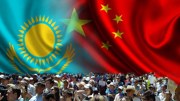 Казахстан раскачивает на "антикитайской волне"