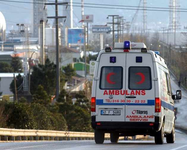 В ДТП со служебным микроавтобусом в Турции пострадали 11 человек