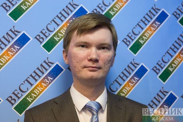 Андрей Петров на "Вести.FM": российские эмигранты заинтересованы в борьбе с русофобией