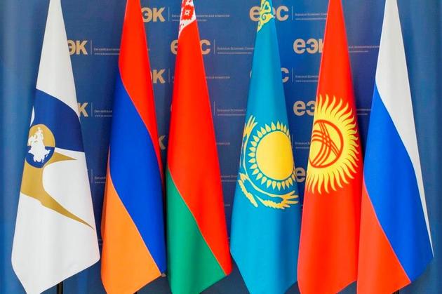 Нурсултан Назарбаев: ЕС исторически связан с ЕАЭС 