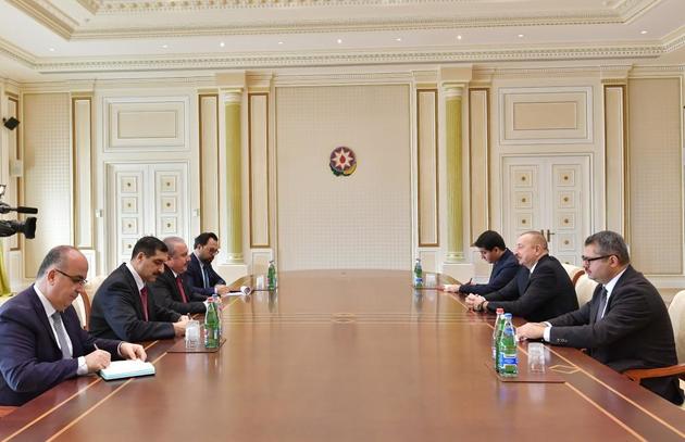 Ильхам Алиев провел переговоры с Мустафой Шентопом