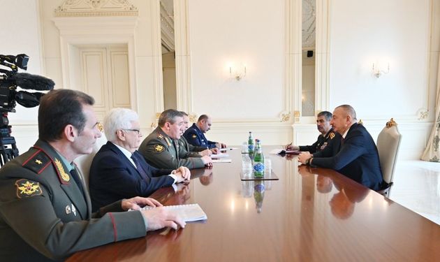 Герасимов встретился с президентом Азербайджана и главой Генштаба ВС АР