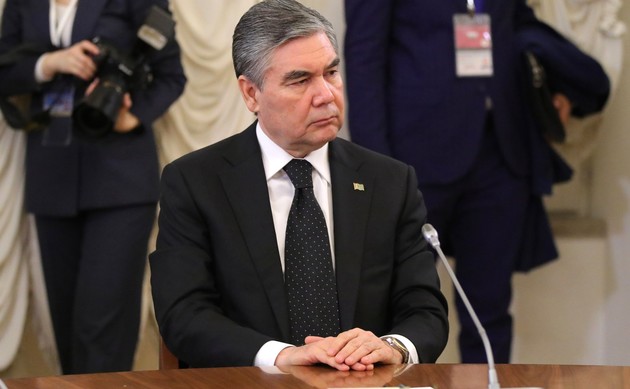 Президент Туркменистана возглавил и верхнюю палату парламента