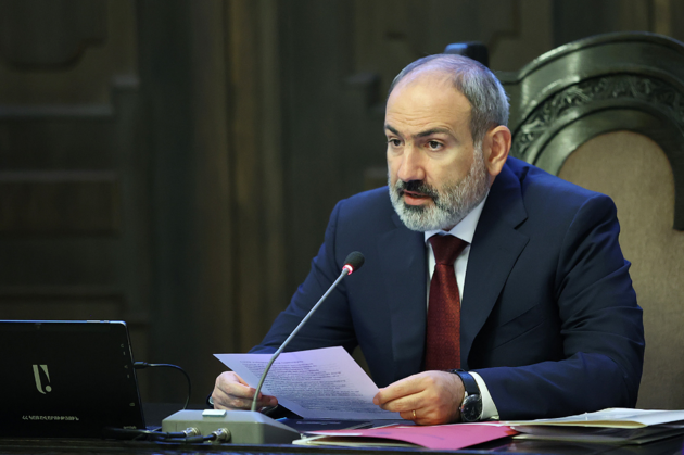 Пашинян отправляет в отставку губернатора Араратской области?