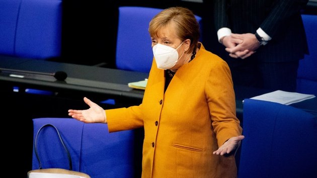 СМИ рассказали, что делала Меркель в первый день на пенсии