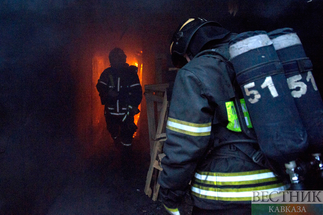 Крупный пожар тушат в Ставрополе