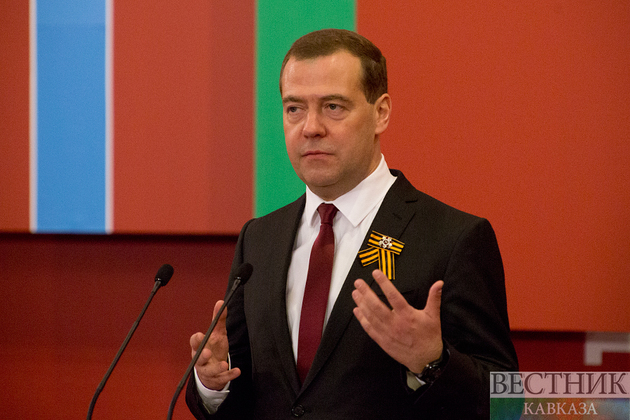 Медведев: подвиг советской армии беспримерен