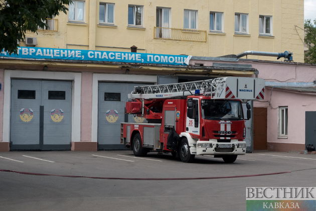 Во Владикавказе горит завод "Электроцинк"