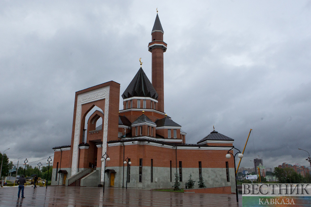 Дагестан угостил Ингушетию тремя тоннами фиников в честь Рамадана