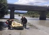 Упавший в каньон экскаватор извлечен в Северной Осетии, водителя не нашли