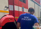 В Симферополе тушат крупный пожар в продовольственном магазине