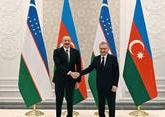 Президент Узбекистана едет в Баку и Карабах