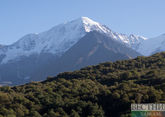 Поиски альпиниста на горе Казбек продолжаются третий день