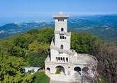 Суд обязал нацпарк Сочи отреставрировать символ города «Башня на горе Большой Ахун»