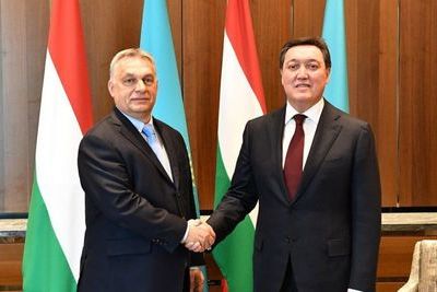 Премьеры Казахстана и Венгрии обсудили перспективы сотрудничества