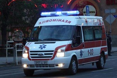 Взрыв газа снес стену дома в армянском Акунке