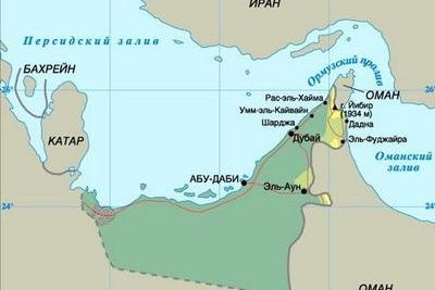В Оманском заливе обстреляли два танкера – СМИ