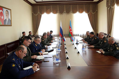Валерий Герасимов и Наджмеддин Садыков обсудили урегулирование карабахского конфликта