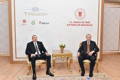 Ильхам Алиев и Реджеп Тайип Эрдоган провели переговоры в Ипсале