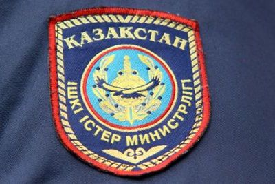 Казахстанские полицейские &quot;прикрыли&quot; интернет-магазин наркотиков