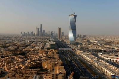 В наиболее значимых городах Саудовской Аравии ввели полный комендантский час