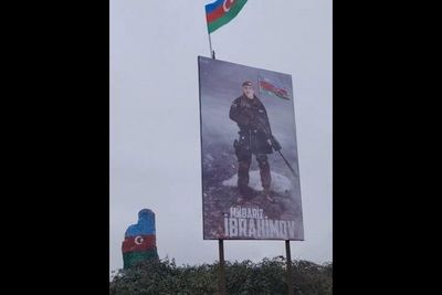 В Гадруте установили портрет героя Азербайджана Мубариза Ибрагимова