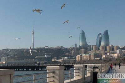 В Азербайджане частично возобновят очные занятия в школах