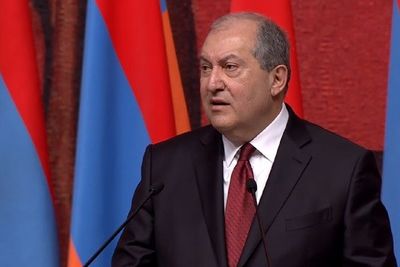 Президент Армении поздравил Пашиняна с победой на выборах