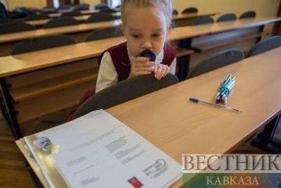МГУ пообещал 8-летней девочке, сдавшей ЕГЭ, &quot;включенный эксперимент&quot; с ее участием