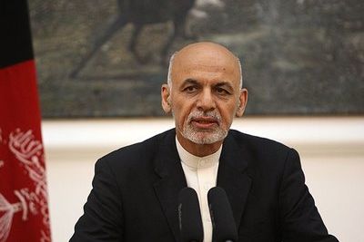 Таджикистан, Казахстан и Узбекистан сообщают, что не принимали президента Афганистана Гани