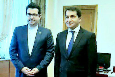 Хикмет Гаджиев встретился с иранским послом в Баку