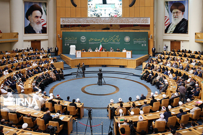 Мыслители и ученые проводят в Тегеране конференцию исламского единства