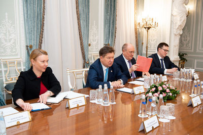 Главы &quot;Газпрома&quot; и SOCAR обсудили вопросы взаимодействия