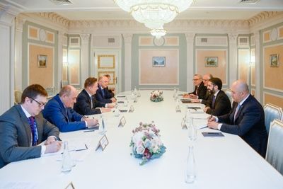 Газпром и SOCAR: Миллер и Наджаф встретились на ПМЭФ-2023