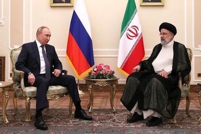 Президент Ирана экстренно едет в Россию